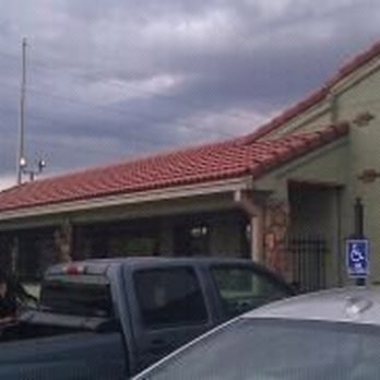 El Mezcal - Mexican Near Me - Lawrence, Kansas
