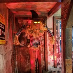 Spirit Halloween