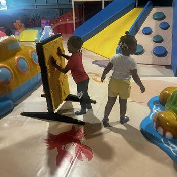 Catch Air Snellville - My kid - Indoor Playcenter Near Me - Snellville, Georgia Catch Air Snellville - My kid - Indoor Playcenter Near Me - Snellville, Georgia