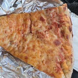 Tony's Villa Pizza - Pizza was not fresh, it came from the freezer