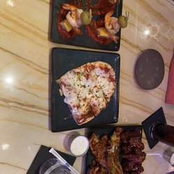 Laurel Lounge - Apps in the LL