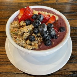 Balancing Goat Coffee - Acai Smoothie Bowl