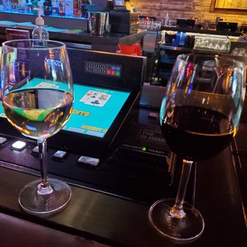 PT's Gold - Sports Bars Near Me - Las Vegas, Nevada
