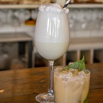 Cocktail Bar - Cocktail Bars Near Me - Toronto, Ontario