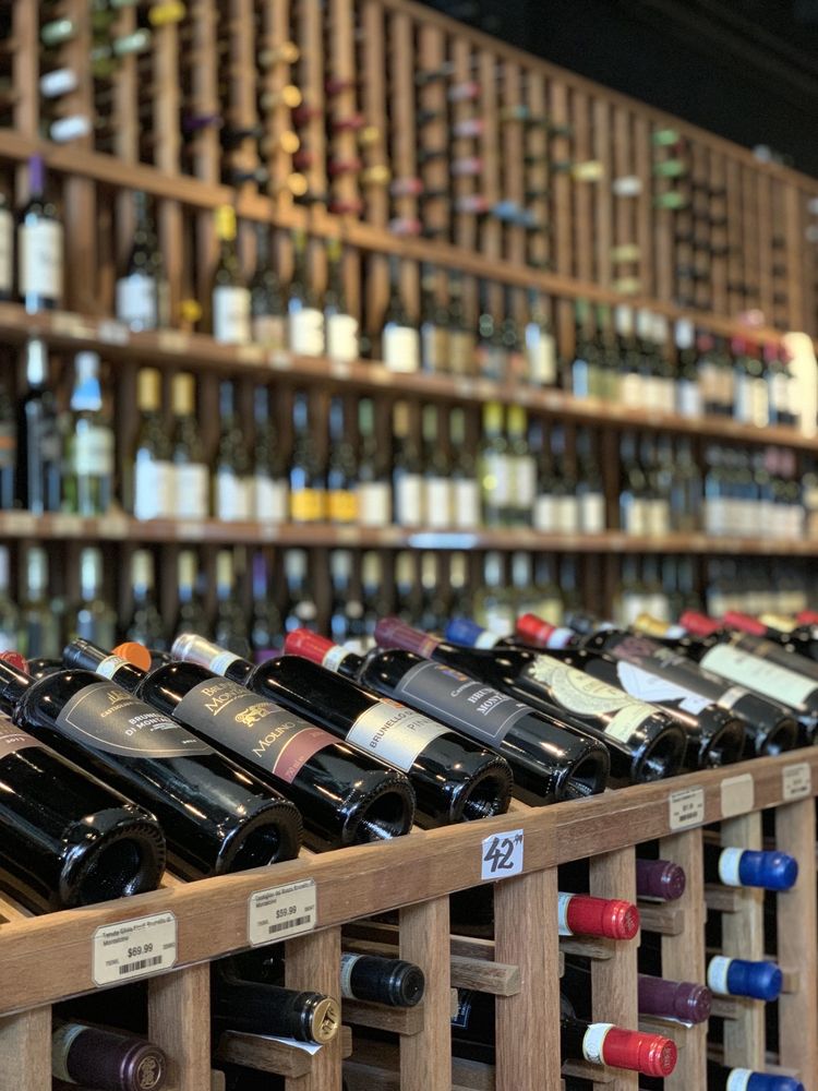 EXECUTIVE WINE & SPIRITS Updated August 2024 13 Photos & 13 Reviews