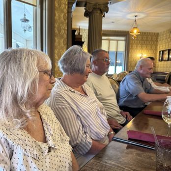 The Meredith Inn Restaurant - Lenape Class of 1972 - New American Near Me - Kittanning, Pennsylvania