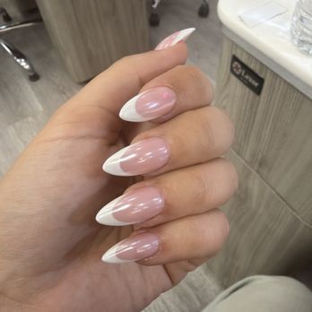 Divas Nails - Nail Salons Near Me - Northridge, California Divas Nails - Nail Salons Near Me - Northridge, California