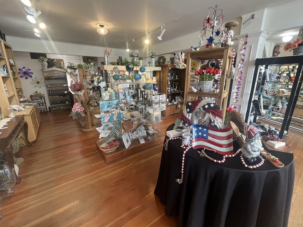 THE WHISTLESTOP Updated August 2024 13 Photos & 17 Reviews 45000