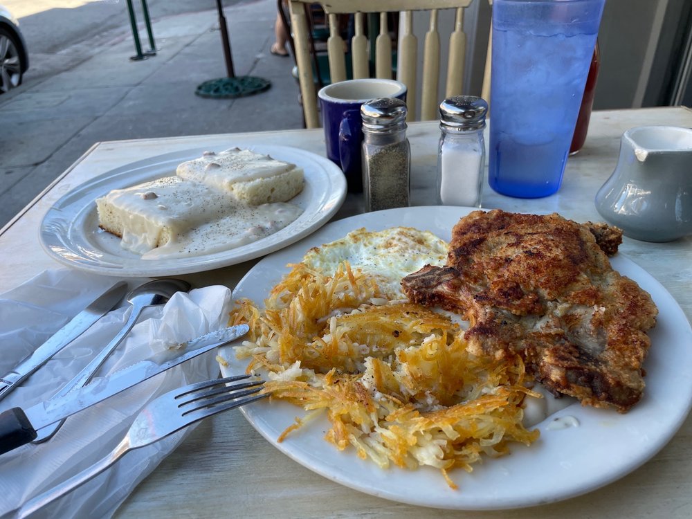 S & W Country Diner