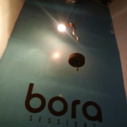 Bora Bora - Having micheladas...nice little bar