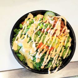 Poke Ramen Asian Soul Kitchen - SALMON POKE BOWL