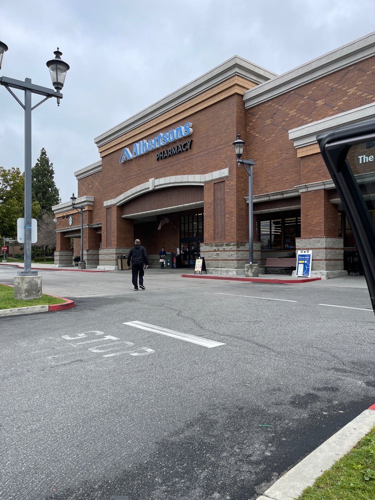 ALBERTSONS - Updated October 2024 - 78 Photos & 128 Reviews - 220 E ...