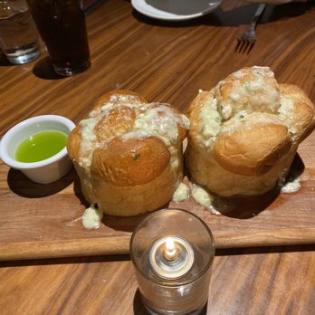 STK Steakhouse - Table bread (free) - Steakhouses Near Me - Orlando, Florida STK Steakhouse - Table bread (free) - Steakhouses Near Me - Orlando, Florida