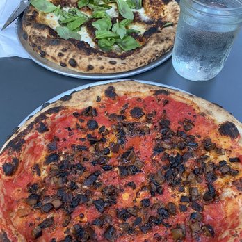 Pizzeria Toro - Mushroom ragu, bolognese - Pizza Near Me - Durham, North Carolina