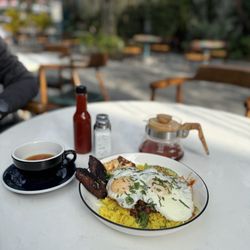 Novela Cafe Social - Spanish Breakfast