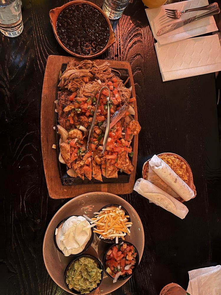 MESITA GARDEN CITY Updated July 2024 297 Photos & 188 Reviews 825