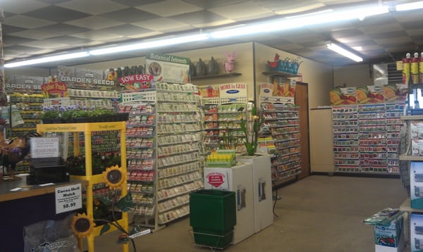 Holub Greenhouses Inc.