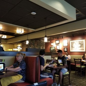 Olive Garden Italian Restaurant - Inside - Italian Near Me - Brooklyn, New York Olive Garden Italian Restaurant - Inside - Italian Near Me - Brooklyn, New York