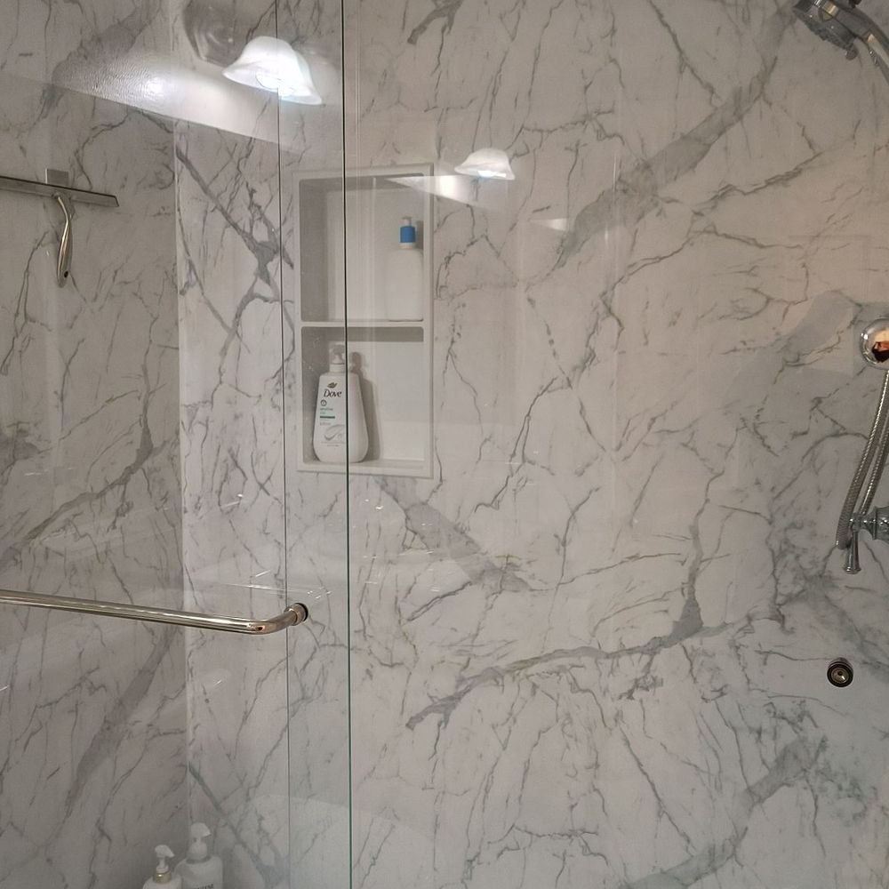 Payless Kitchen Cabinets & Bath Makeover - Guest bathroom. - General Contractors Near Me - Glendale, California Payless Kitchen Cabinets & Bath Makeover - Guest bathroom. - General Contractors Near Me - Glendale, California