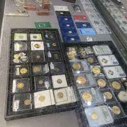 Albany Coins & Jewelry - Display case