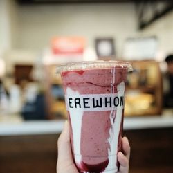 Erewhon - Hailey Bieber's Skin Smoothie