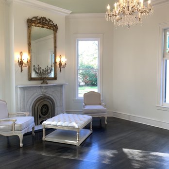 Woodbine Mansion - The room that had photos of loved ones passed - Venues & Event Spaces Near Me - Round Rock, Texas Woodbine Mansion - The room that had photos of loved ones passed - Venues & Event Spaces Near Me - Round Rock, Texas