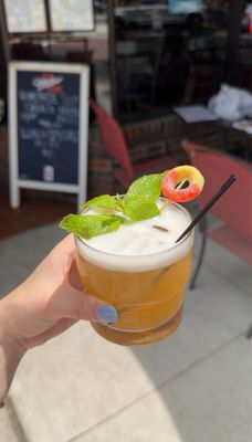 Mike's Food & Spirits by null