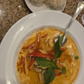 Thai'd Up - Yellow curry - Thai Near Me - New Orleans, Louisiana
