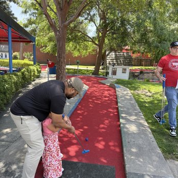 Sherman Oaks Castle Park - Mini golf - Mini Golf Near Me - Sherman Oaks, California Sherman Oaks Castle Park - Mini golf - Mini Golf Near Me - Sherman Oaks, California