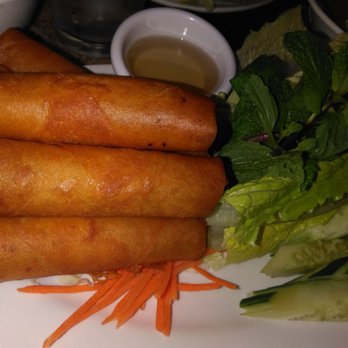 Pad Thai - I am a spring roll lover so I gotta say...these spring rolls rock!! - Thai Near Me - Honolulu, Hawaii Pad Thai - I am a spring roll lover so I gotta say...these spring rolls rock!! - Thai Near Me - Honolulu, Hawaii