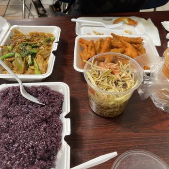 Hmong Village - Drunken Noodles, fried chicken feet, purple sticky rice, papaya salad, and Thai milk tea - Shopping Centers Near Me - Saint Paul, Minnesota Hmong Village - Drunken Noodles, fried chicken feet, purple sticky rice, papaya salad, and Thai milk tea - Shopping Centers Near Me - Saint Paul, Minnesota