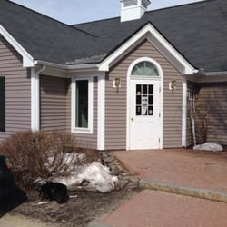 Edgewood Animal Hospital - outside. adorable little office.