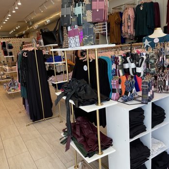 Inspired by Justeen - Women's Clothing Near Me - Chicago, Illinois