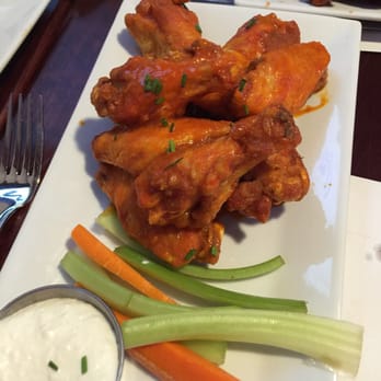 The Irish Pub - The spicy garlic - Barbeque Near Me - Baldwin, New York