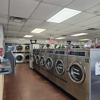 Spin City Laundry - Laundromat Near Me - Ponca City, Oklahoma Spin City Laundry - Laundromat Near Me - Ponca City, Oklahoma