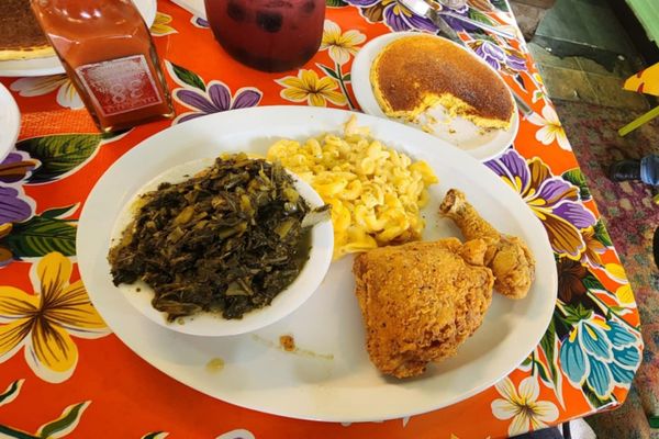 Southern Kitchen by null