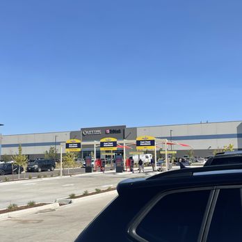 Super Star Car Wash - Central Park Blvd & 40th Ave - Car Wash Near Me - Denver, Colorado Super Star Car Wash - Central Park Blvd & 40th Ave - Car Wash Near Me - Denver, Colorado