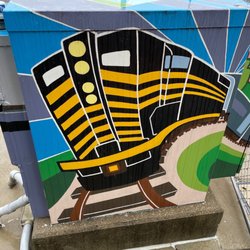 Straight-On Monon signal box