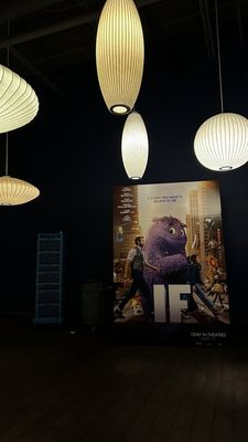 Studio Movie Grill by null