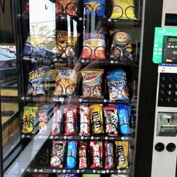 White Tiger Laundromat - Good snacks in the laundromat vending machine