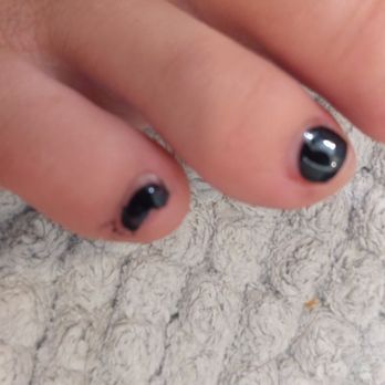 Amerinails - Painted my skin on at least 4 toes - Nail Salons Near Me - San Diego, California
