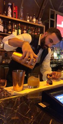 Commonwealth Bar and Lounge by null