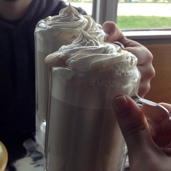 L A Cafe - Lattes! - Coffee & Tea Near Me - Waterford, Michigan