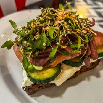 Jane on Fillmore - Smoked Salmon Toast - Coffee & Tea Near Me - San Francisco, California