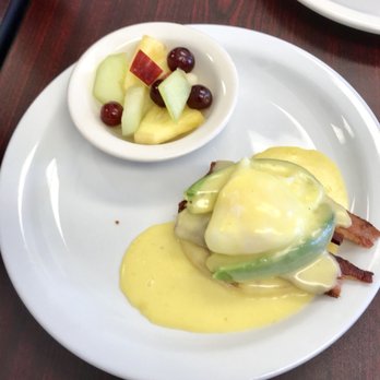 Bacon Breakfast Cafe - Delicious California Benedict - Breakfast & Brunch Near Me - Marysville, Washington Bacon Breakfast Cafe - Delicious California Benedict - Breakfast & Brunch Near Me - Marysville, Washington