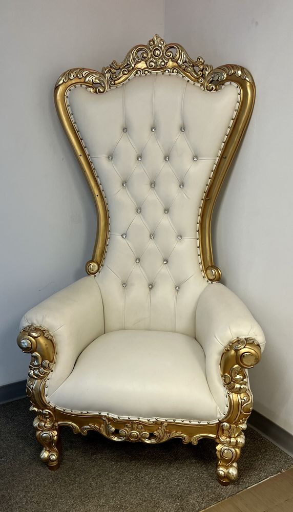 Laird's Upholstery - upholstery in Farmington Hills, MI