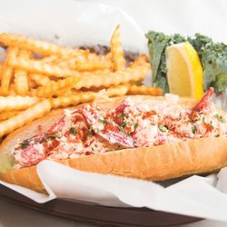 Big Sur Oyster Bar - Big Sur Lobster Roll