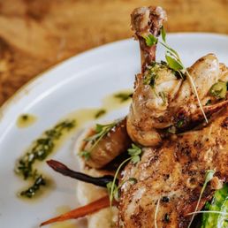 Don't order the cast iron chicken - it looks nothing like the picture. Don't order the cast iron chicken - it looks nothing like the picture.