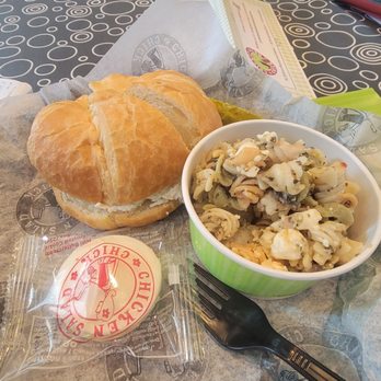 Chicken Salad Chick - Sandwiches Near Me - Littleton, Colorado