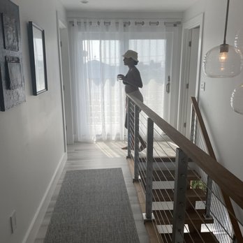 Wisteria - Upstairs to the 4 rooms - Guest Houses Near Me - Fire Island, New York